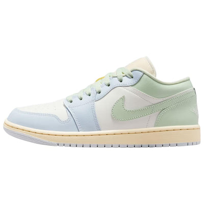 エアジョーダン1 Nike Women's Air Jordan 1 Low "Sail/Aura" DC0774-108