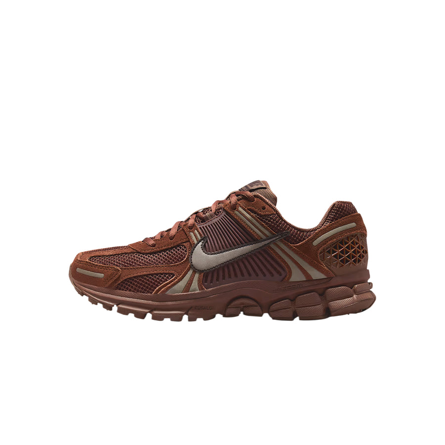 ナイキ ボメロ Nike Women's Zoom Vomero 5 "Fauna Brown/Velvet Brown/Mink Brown" HQ0458-201
