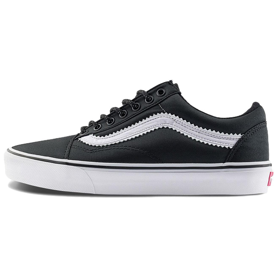 ヴァンズ オールドスクール BEAMS × Vans Old Skool "Black/True White" VN000E9TBPB