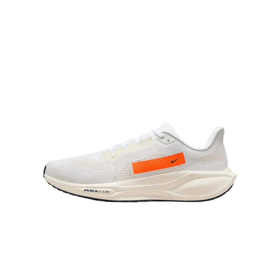 ナイキ ペガサス Nike Pegasus 41 PQ "White/Hyper Crimson/Pale Ivory/Armory Navy" HF4300-100