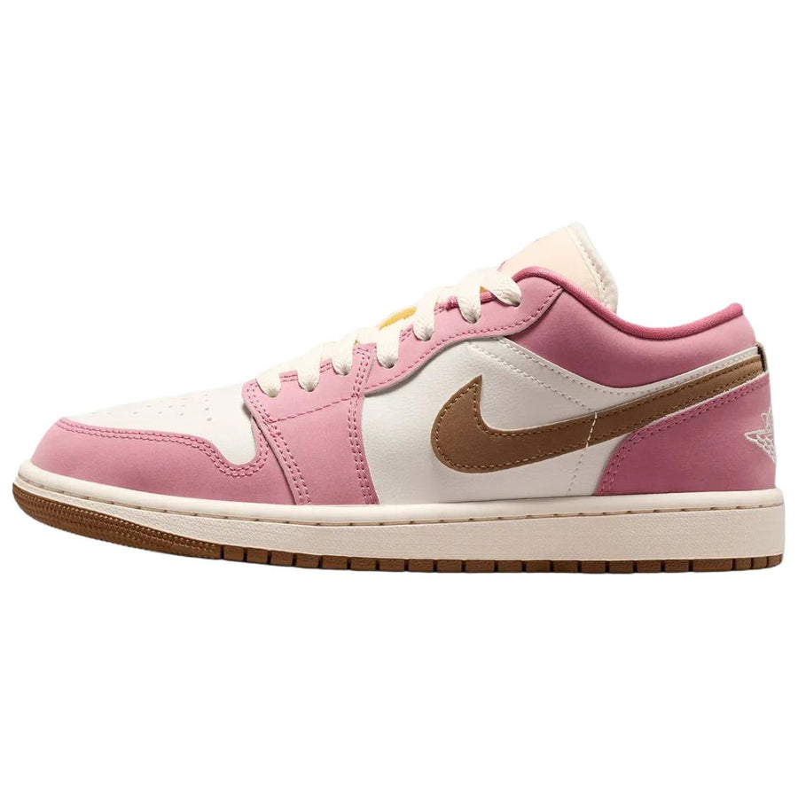 エアジョーダン1 Nike Women's Air Jordan 1 Low "Desert Berry/Light British Tan/Chalk/Sail" DC0774-609