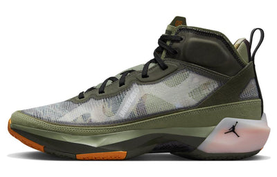 エアジョーダン37 UNDEFEATED × Nike Air Jordan 37 "Oil Green" DV6255-300