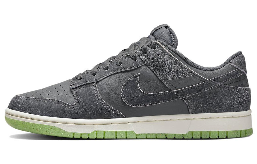 ナイキ ダンク Nike Dunk Low "Halloween" DQ7681-001