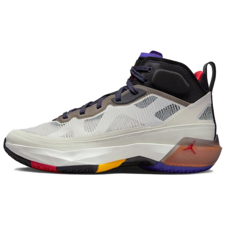 エアジョーダン37 Nike Air Jordan 37 "Light Bone/Fire Red" DD6959-060