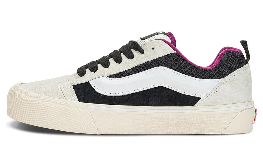 ヴァンズ ニュースクール Vault by Vans Knu Skool LX "Devils Details/White" VN0007QDWHT