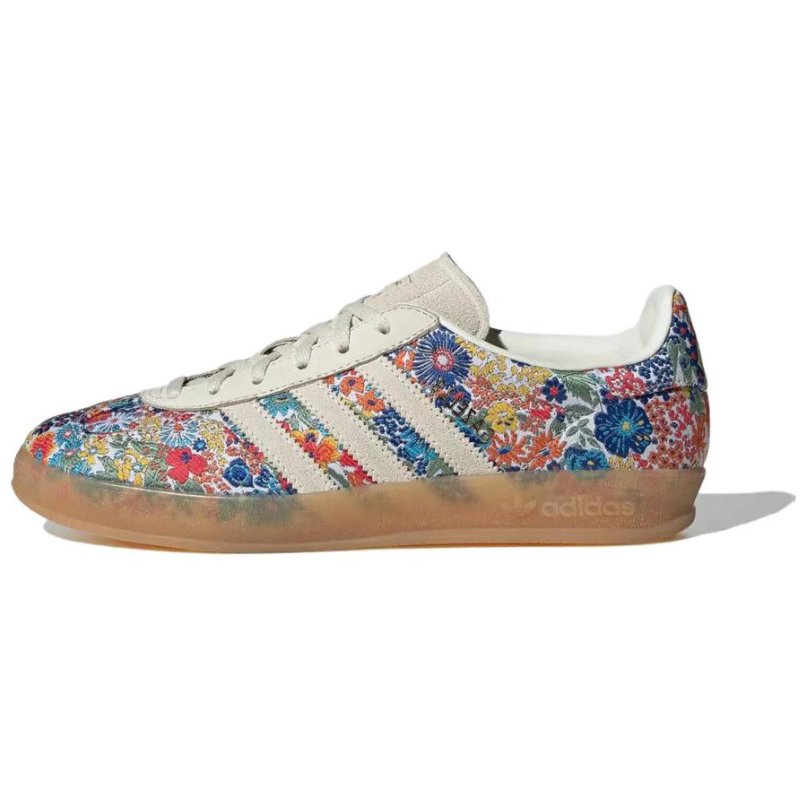 アディダス ガゼル Liberty London × adidas Women's Gazelle Indoor "Floral Embroidery" JP5309