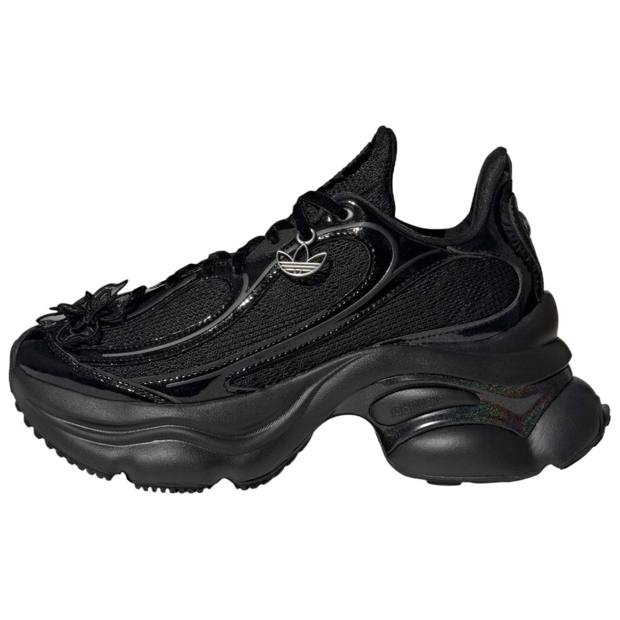 アディダス adidas Women's Ozvenuz "Core Black/Silver Metallic" HQ2677