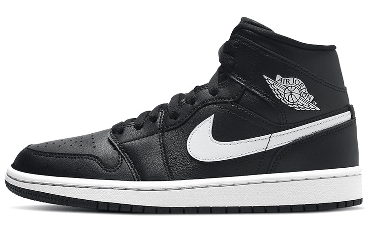 エアジョーダン1 Nike Women's Air Jordan 1 Mid "Black/White" BQ6472-011