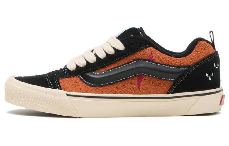 ヴァンズ ニュースクール Disney × Vans Knu Skool "Scar Black/Brown" VN0009QCYS8