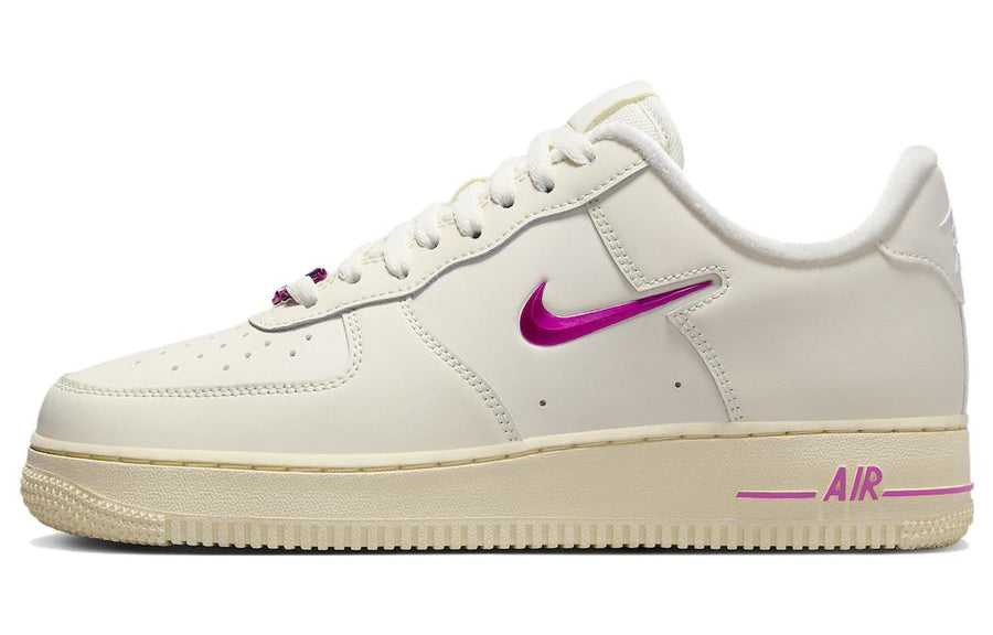 ナイキ エアフォース1 Nike Women's Air Force 1 '07 "Alabaster/Coconuts Milk/Playful Pink" FB8251-101