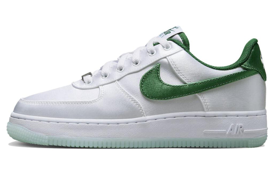 ナイキ エアフォース1 Nike Women's Air Force 1 Low "Satin Green" DX6541-101