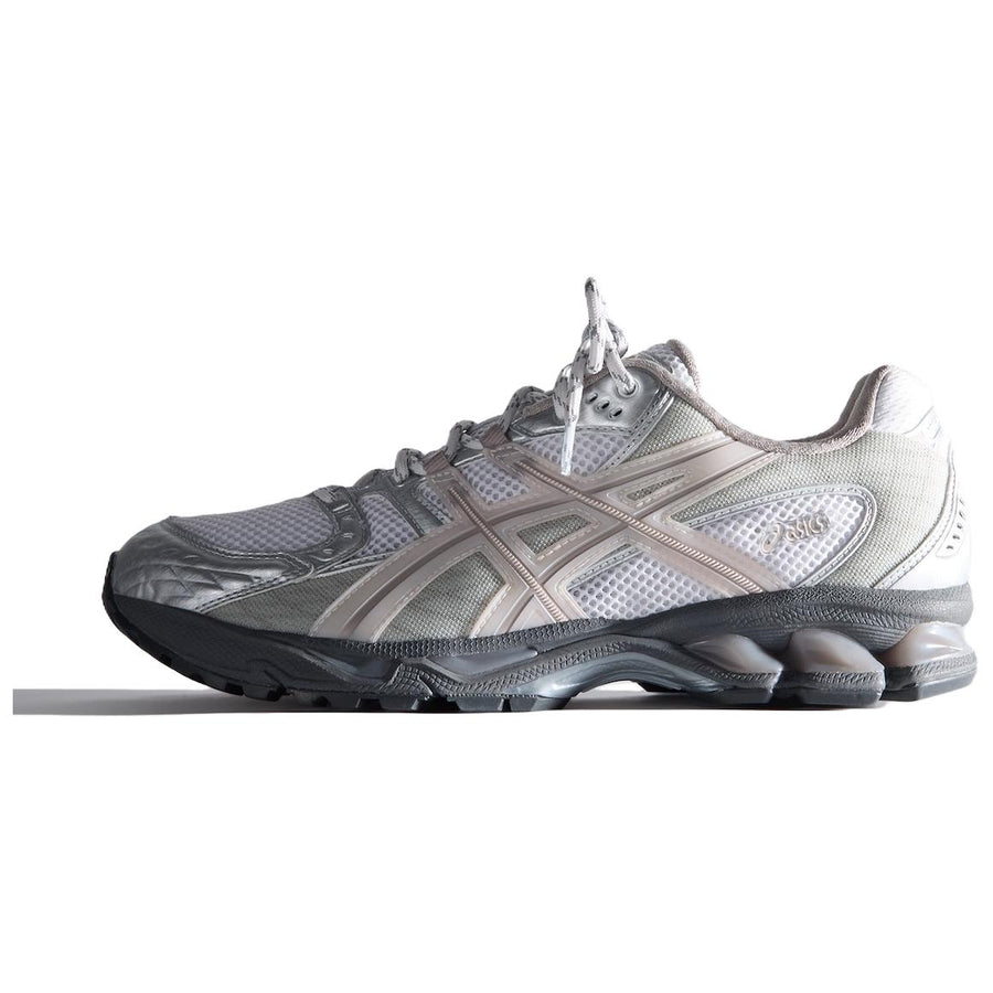 アシックス ゲルニンバス10.1 Kith Ronnie Fieg × Asics Gel-Nimbus 10.1 "White/Morganite" 1203A723-100