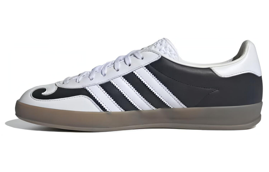 アディダス ガゼル adidas Gazelle Indoor Gatsin "Footwear White/Off White/Matte Silver" IH9989