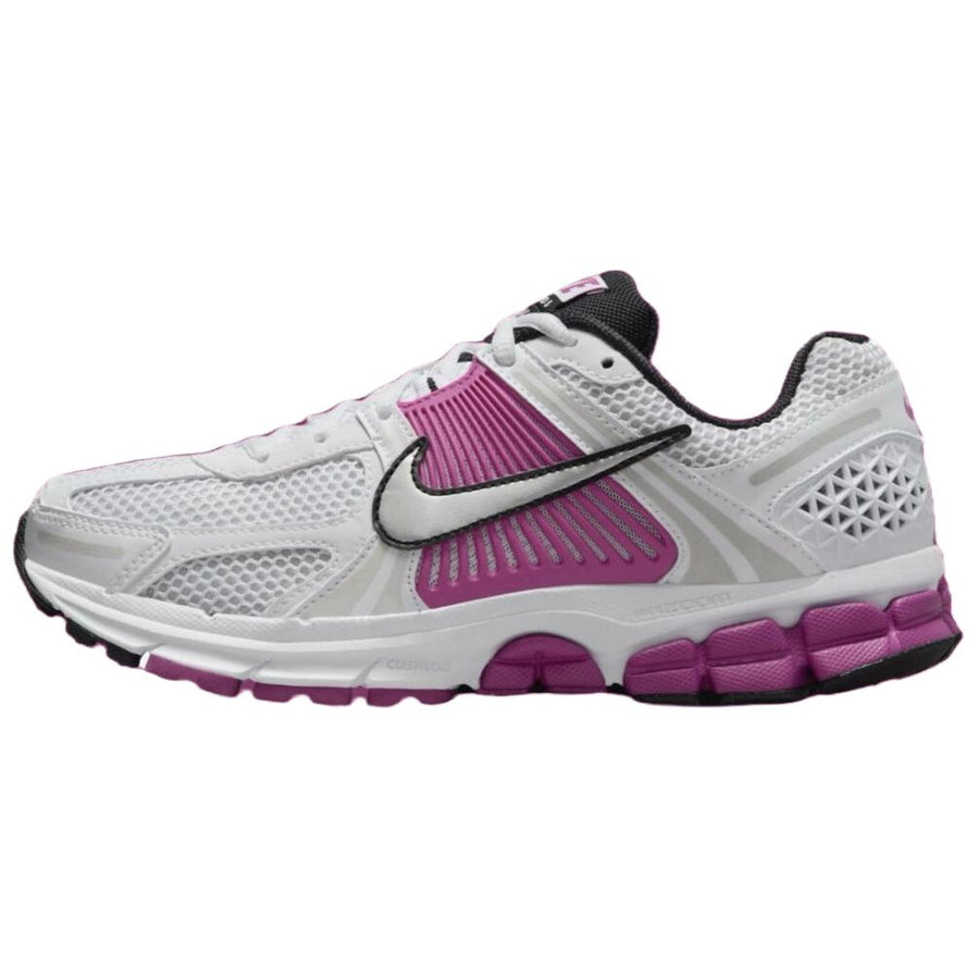 ナイキ ボメロ Nike Women's Zoom Vomero 5 "Hot Fuchsia" FJ2028-100