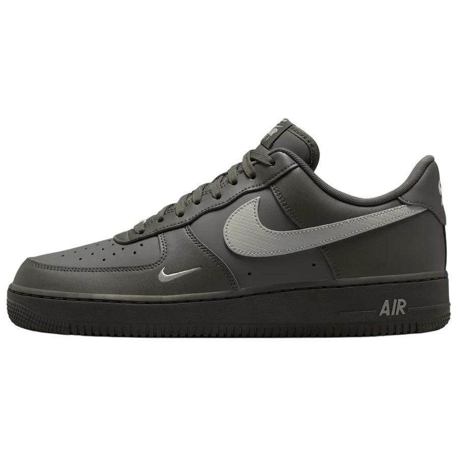 ナイキ エアフォース1 Nike Air Force 1 Low '07 "Newsprint/College Grey" IV5732-001