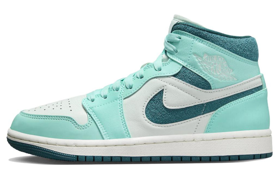 エアジョーダン1 Nike Women's Air Jordan 1 Mid SE "Bleached Turquoise" DZ3745-300