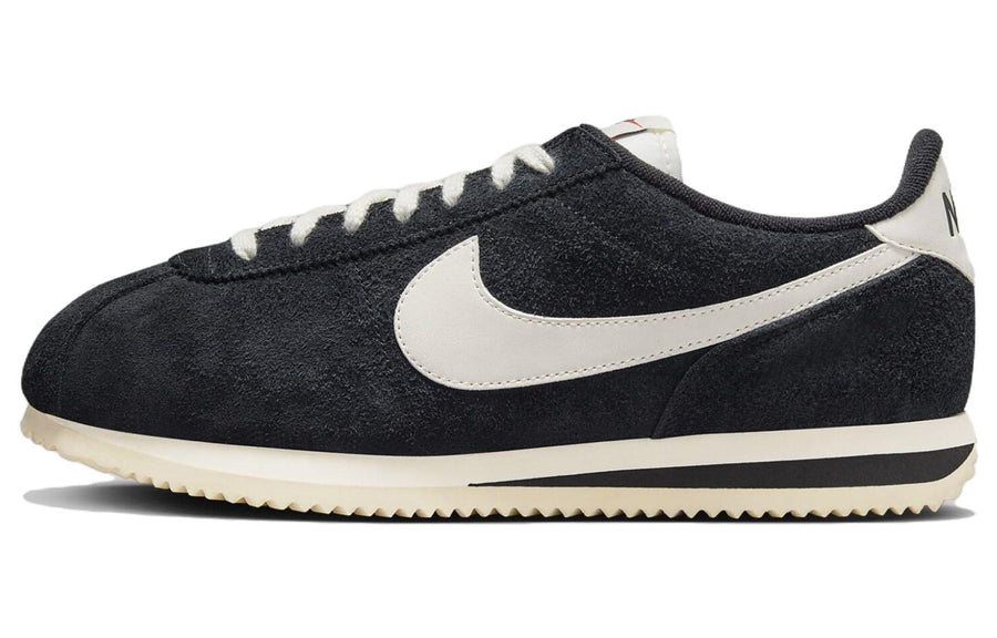 ナイキ コルテッツ Nike Women's Cortez "Black/White" FJ2530-001