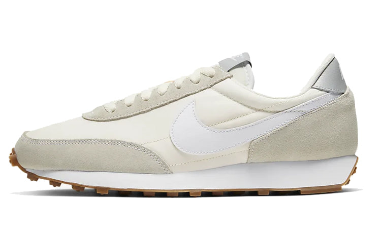ナイキ Nike Women's Daybreak "Summit White/Pale Ivory" CK2351-101