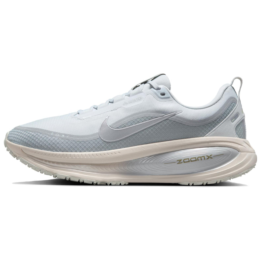ナイキ ボメロ Nike Vomero 18 GORE-TEX "Pure Platinum/Light Pumice" HQ7001-003