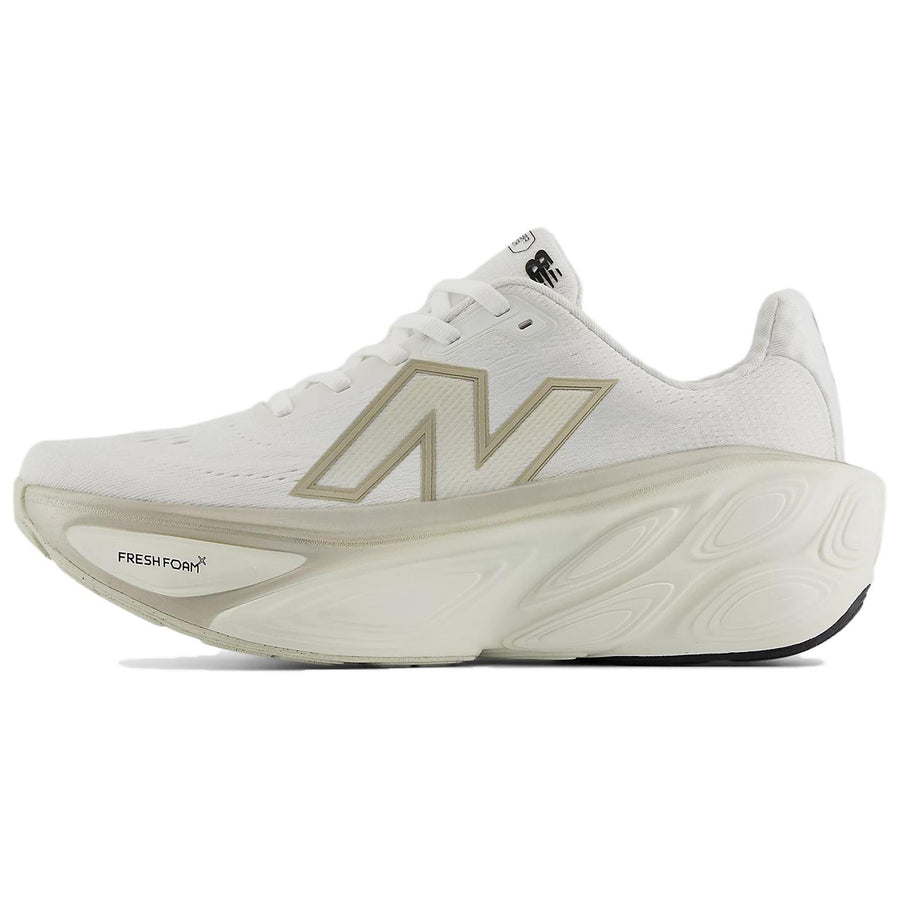 ニューバランス フレッシュフォーム New Balance Women's Fresh Foam X More V5 "White/Sea Salt/Light Gold Metallic" WMORLW5