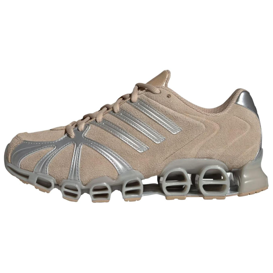 アディダス adidas Women's Mega Ghostride "Magic Beige/Silver Metallic" JQ3761