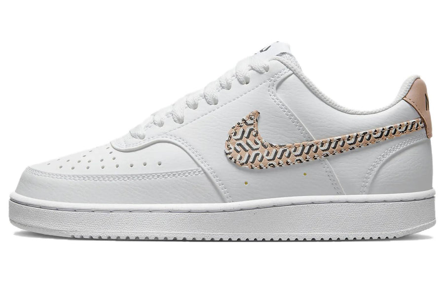 ナイキ コートビジョン Nike Women's Court Vision Low "White/Hemp/Black/Summit White" FN7323-100
