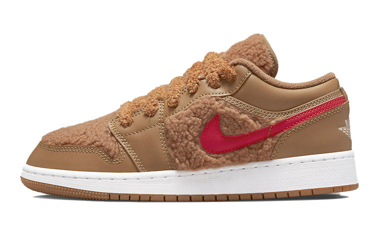 エアジョーダン1 Nike GS Air Jordan 1 Low Utility "Teddy Bear" DO2233-264