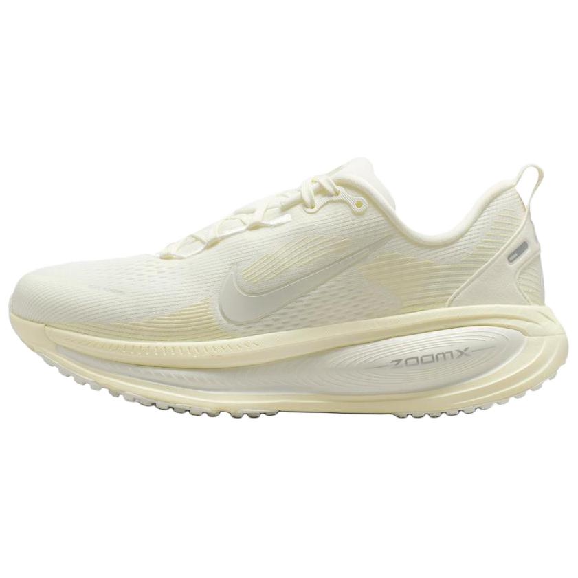 ナイキ ボメロ Nike Women's Vomero 18 "Sail/Coconut Milk/White/Summit White" HM6804-110