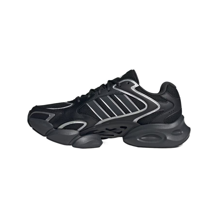 アディダス adidas Women's Megastride "Core Black/Silver Metallic/Carbon" KJ3920