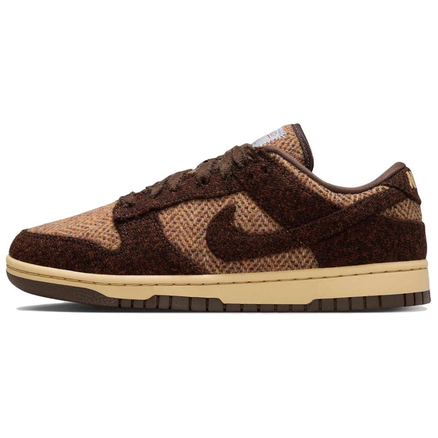 ナイキ ダンク Harris Tweed × Nike Women's Dunk Low "Sesame/Violet Mist" IO0052-200
