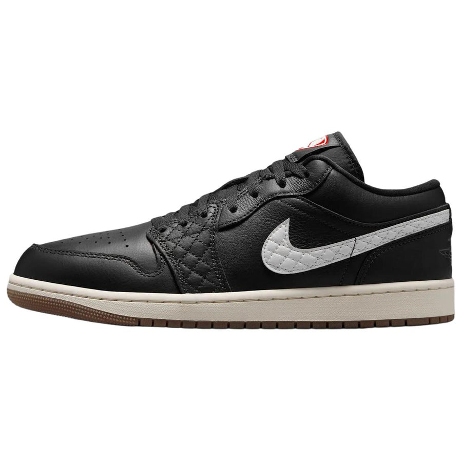 エアジョーダン1 Nike Air Jordan 1 Low SE "Off Noir/University Red" IO2047-001