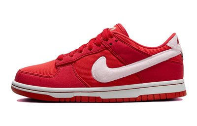 ナイキ ダンク Nike GS Dunk Low "Valentine’s Day 2024" FZ3548-612