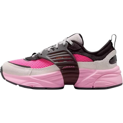 ジョーダン Nike GS Jordan Trunner O/S "Wolf Grey/Neutral Grey/Black/Pink Blast" II6531-002