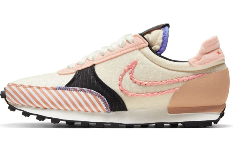 ナイキ Nike Women's Daybreak Type "Crimson Tint" DD8506-881