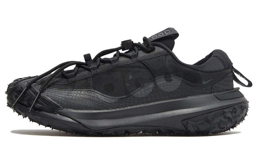 ナイキ Nike ACG Mountain Fly 2 Low "Black" DV7903-002