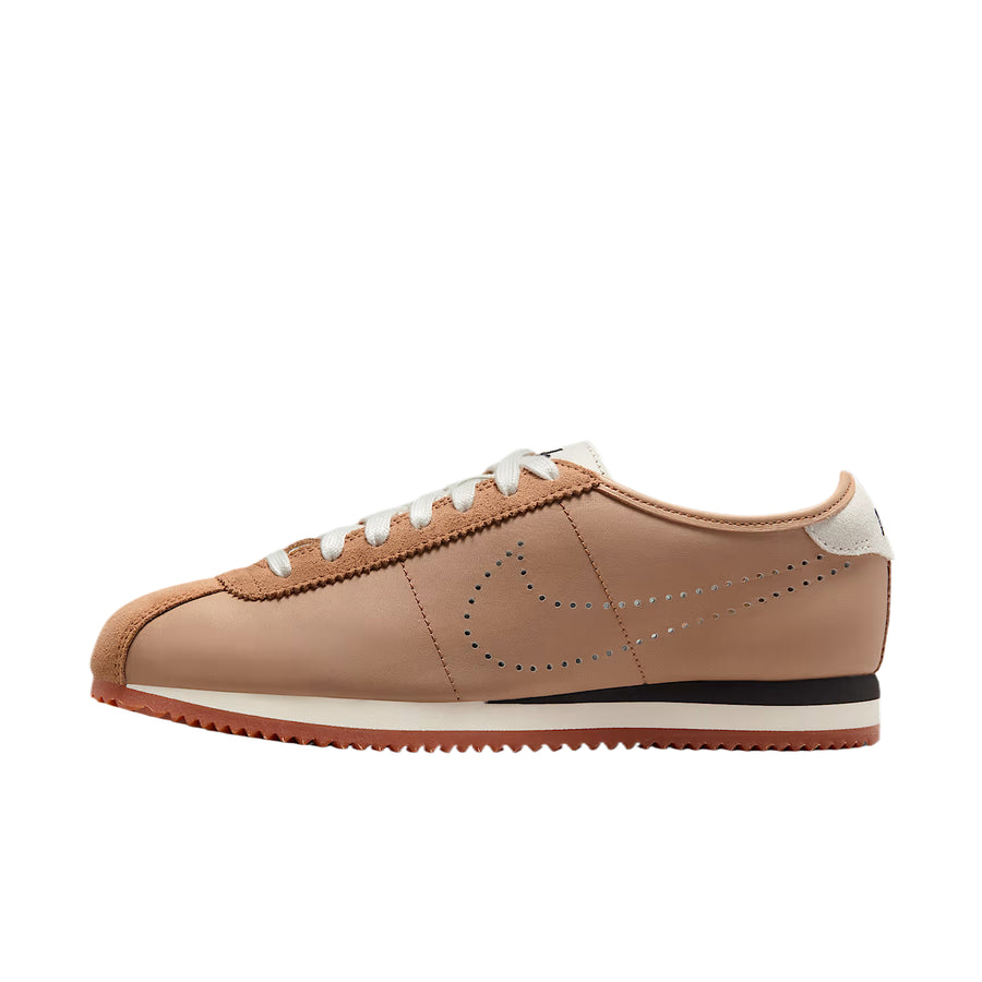 ナイキ コルテッツ Nike Women's Cortez Leather "Pale Shale/Sail/Gum Medium Brown/Black" HQ1841-200