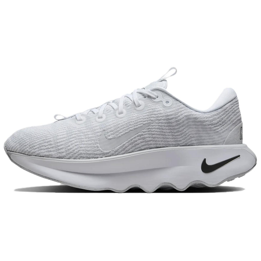 ナイキ Nike Motiva "White/Black/Pure Platinum" DV1237-102