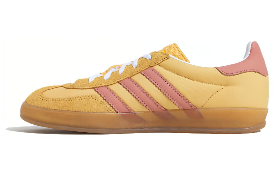 アディダス ガゼル adidas Women's Gazelle Indoor "Semi Spark/Wonder Clay/Footwear White" IE2959