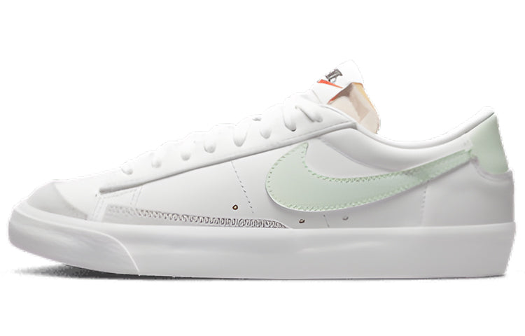 ナイキ ブレーザー Nike Women's Blazer Low 77 "White/Barely Green" DC4769-111