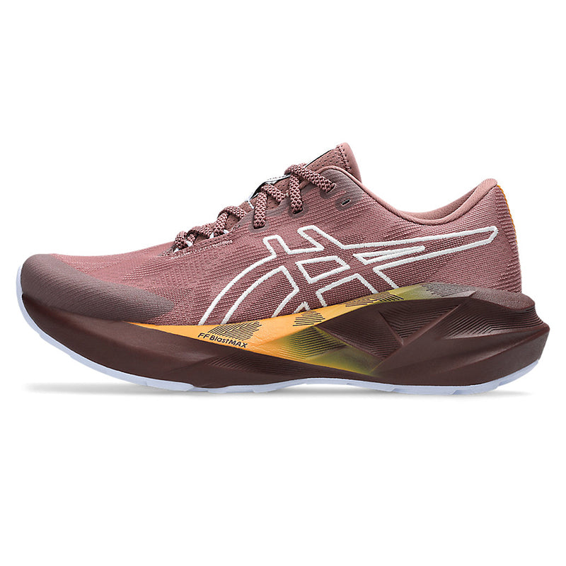 アシックス ノヴァブラスト Asics Women's Novablast 5 TR "Nature Bathing/Rubble Red" 1012B911-600