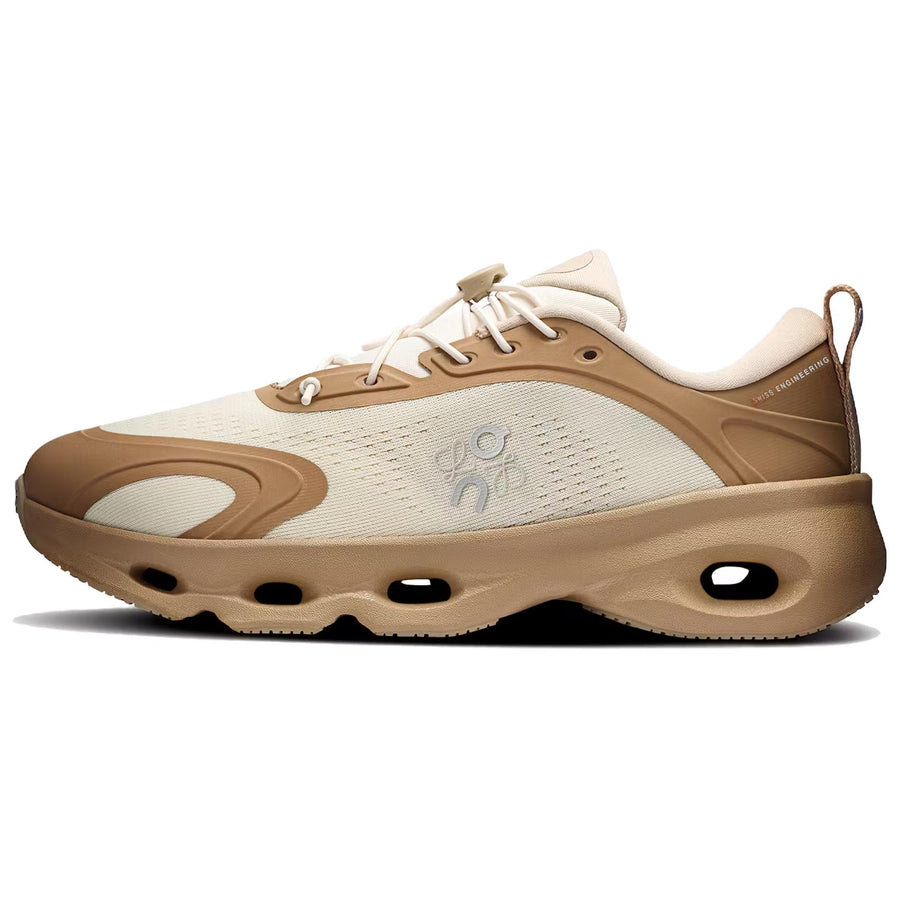 オン LOEWE × On Women's Cloudsolo "Dark Sand/Cream" 3WF30604615