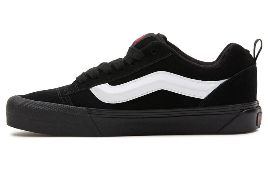 ヴァンズ ニュースクール Vans Knu Skool "Suede Black" VN0009QCBMA
