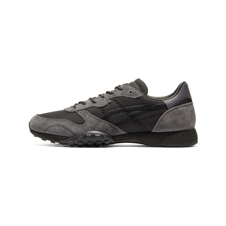 オニツカタイガー Onitsuka Tiger Traspike "Black" 1183C558-001