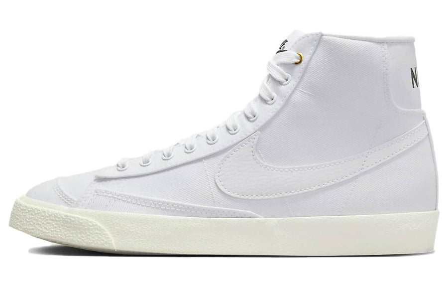ナイキ ブレーザー Nike Women's Blazer Mid '77 Canvas "White/Sail/Black" DX5550-100