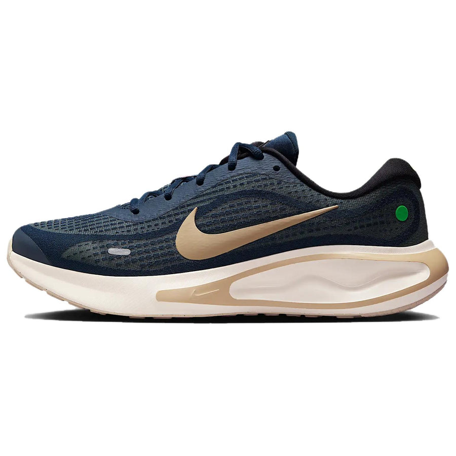 ナイキ Nike Journey Run "Armory Navy/Green Strike/Pale Ivory/Desert Khaki" FN0228-403