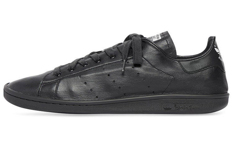 バレンシアガ BALENCIAGA × adidas Stan Smith "Core Black/White" 721835WBDV31000
