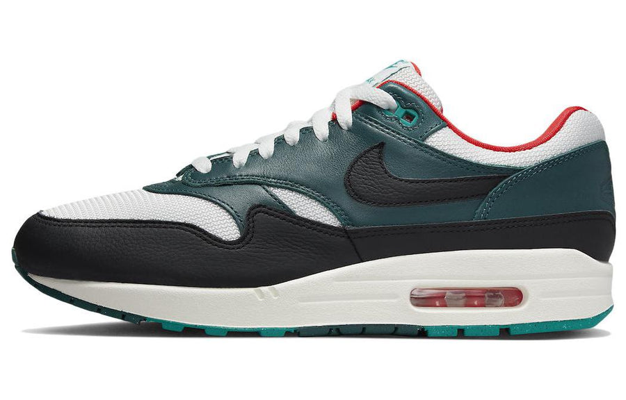 ナイキ エアマックス1 LeBron × Nike Air Max 1 "Liverpool" FB8914-100