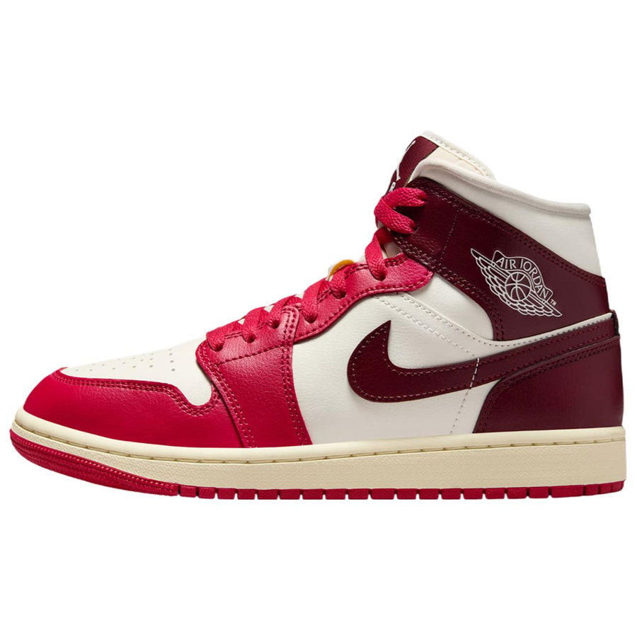 エアジョーダン1 Nike Women's Air Jordan 1 Mid "Mystic Hibiscus" BQ6472-119