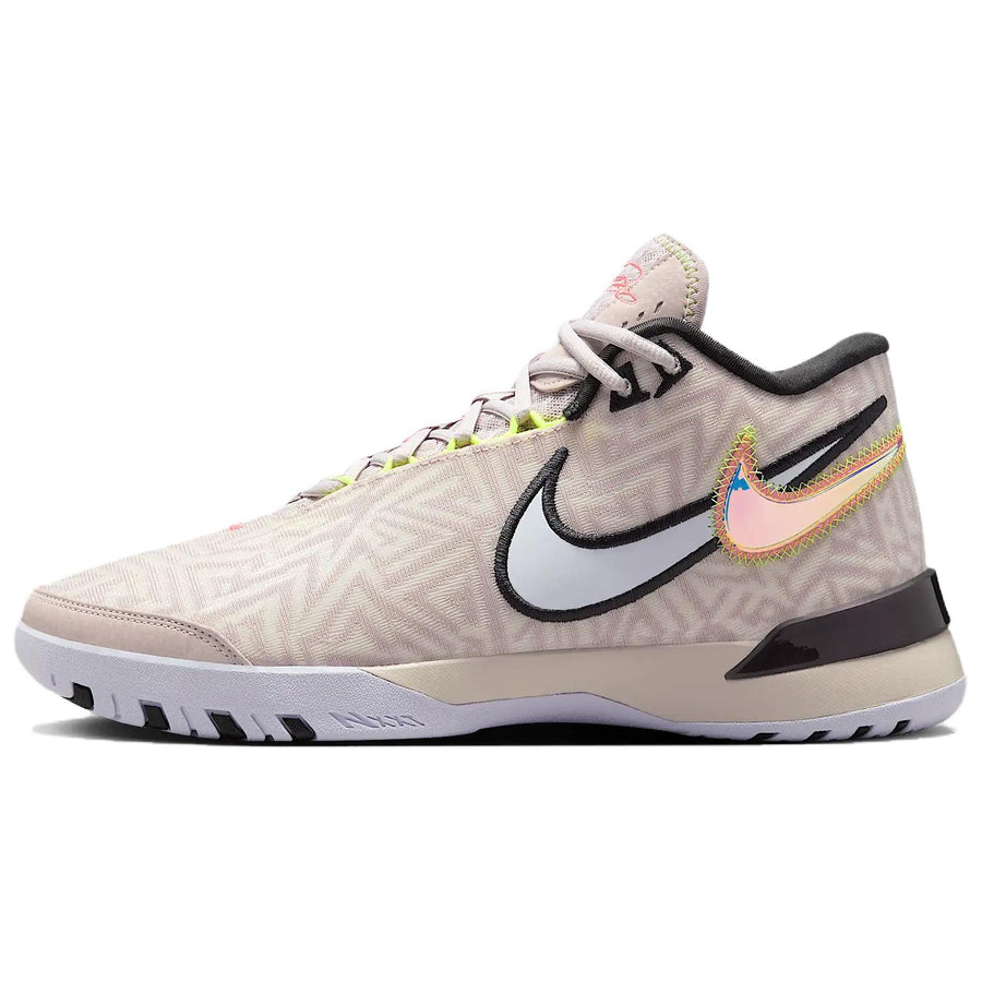 ナイキ レブロン Nike LeBron NXXT Genisus "Platinum Violet" HF0711-005
