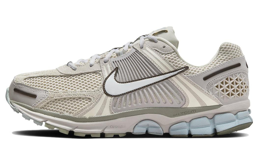 ナイキ ボメロ Nike Zoom Vomero 5 SE "Light Ore Wood Brown/Dark Stucco/Light Pumice" FZ3653-104